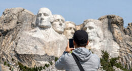 Mount Rushmore, South Dakota, United States Surges In Global Coverage